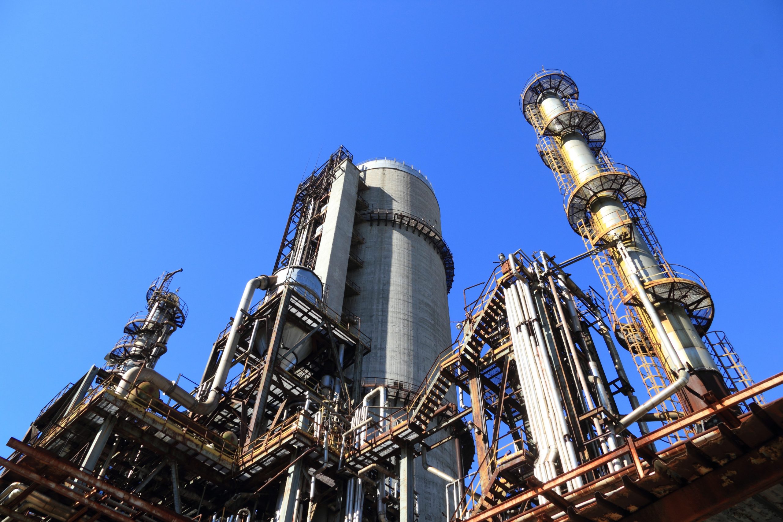 CSI_Petrochemical-industry_pexels